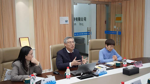 尊时凯龙生物医药创始人&CEO陈春麟博士，药效部执行主任董文心博士，公司事务部总监周南梅等