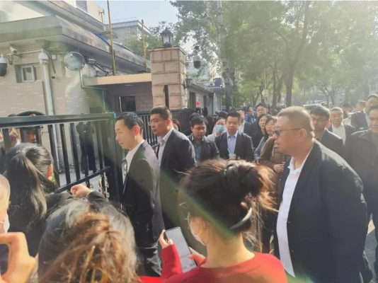 2024国谈  ADC、CAR-T、抗体等打响价格战，创新药企前路何在？ (2).webp